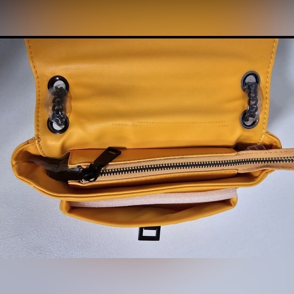 Badgley Mischka Crossbody Handbag Quilted Front Yellow NWT - Picture 8 of 13